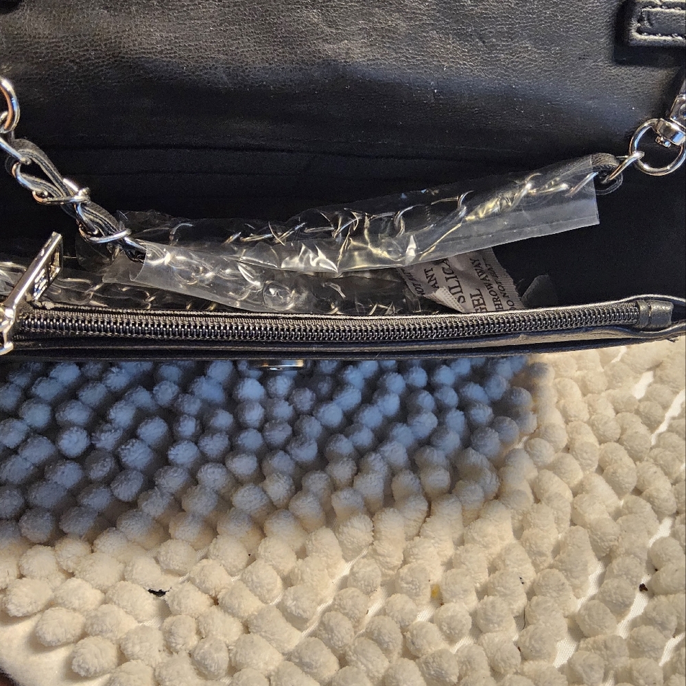 NWT Badgeley Mischka black crossbody bag - Picture 11 of 12